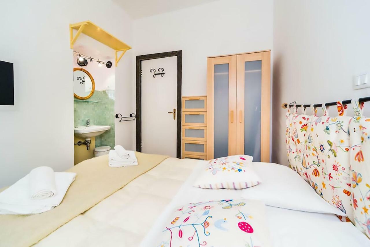 فاراتسي Bed & Breakfast Il Mago المظهر الخارجي الصورة